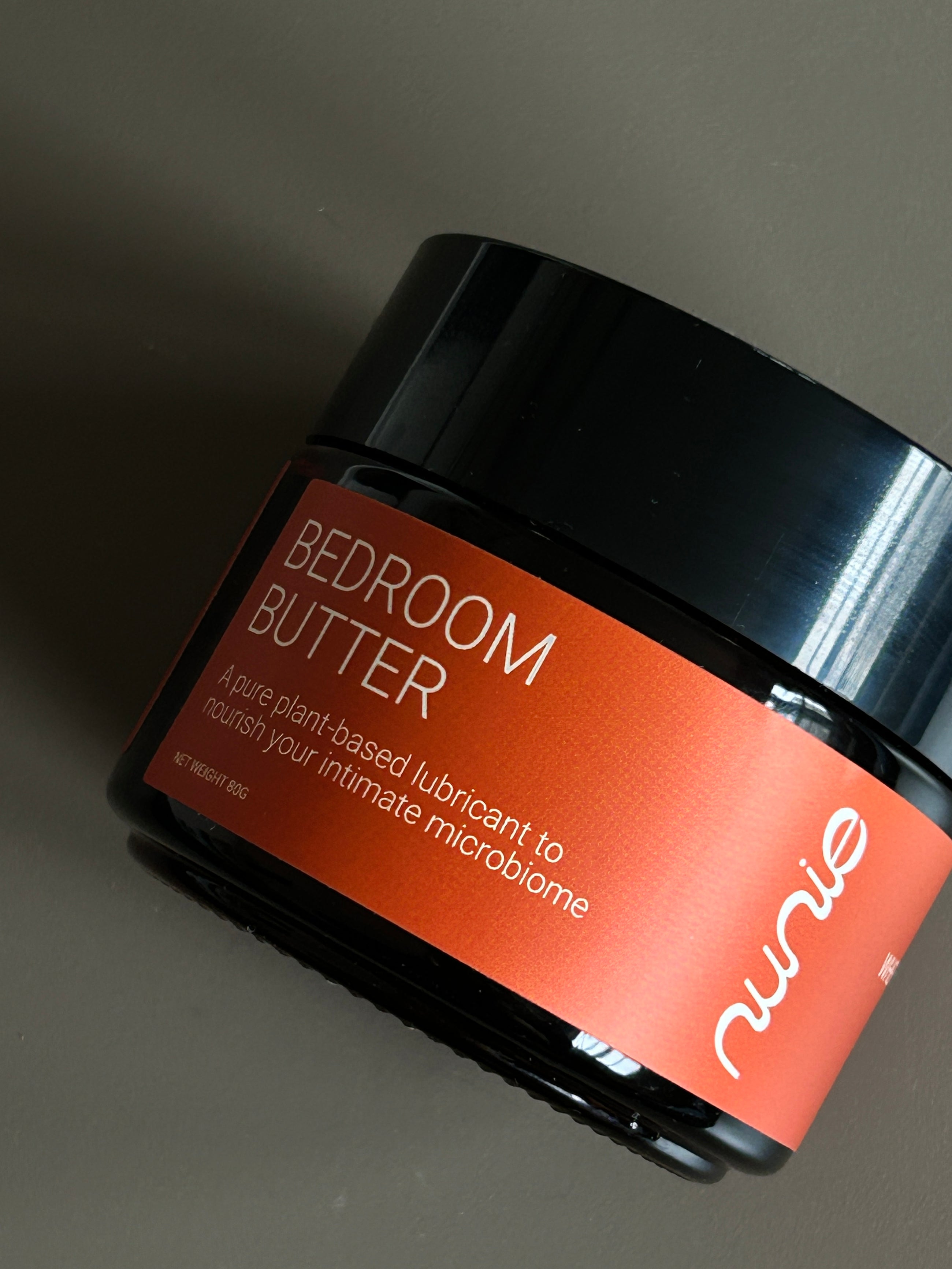 Nunie Bedroom Butter